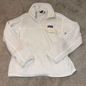 Patagonia pull over, white, size medium